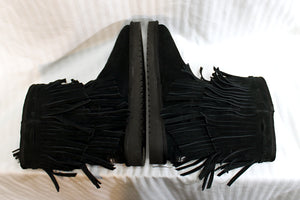 Koolaburra by UGG- Black Suede Cozy Cable Fringe Boots, Style 1015897 - Size 8