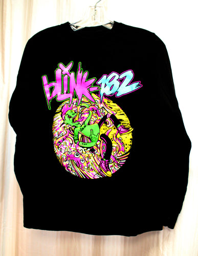 Blink 182 - Overboard Event - Black Long Sleeve T-Shirt (w/ Sleeve Logo Graphic) - Size S