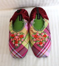 Load image into Gallery viewer, Goody Goody - 100% Silk Satin &amp; Velvet w/ Ribbon Roses, House Shoes/Slippers - Size M (see Measurements)