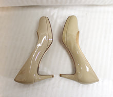 Load image into Gallery viewer, Cole Haan - &quot;Chelsea&quot; Maple Sugar Patent Low Platform Pump - Size 7 C (wide)