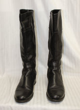 Load image into Gallery viewer, La Canadienne - Black leather Inside Zip Boots - Size 9M