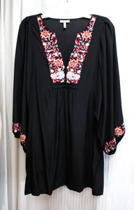 Joie - Black 100% Silk, 3/4th Balloon Sleeve, Embroidered V-Neck Tunic Mini Dress - Size 2