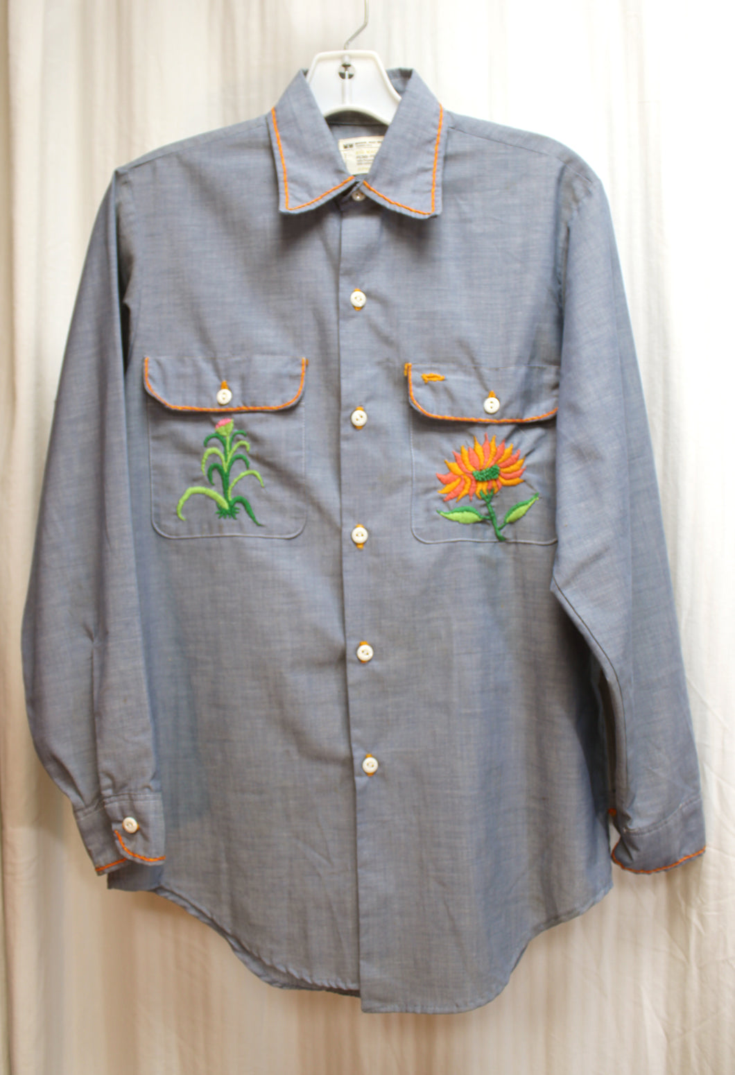 Vintage 1970's - JC Penney Big Mac Penn-Prest - Hand Embroidered Floral, Chambray Button Up Shirt - See Measurements 20