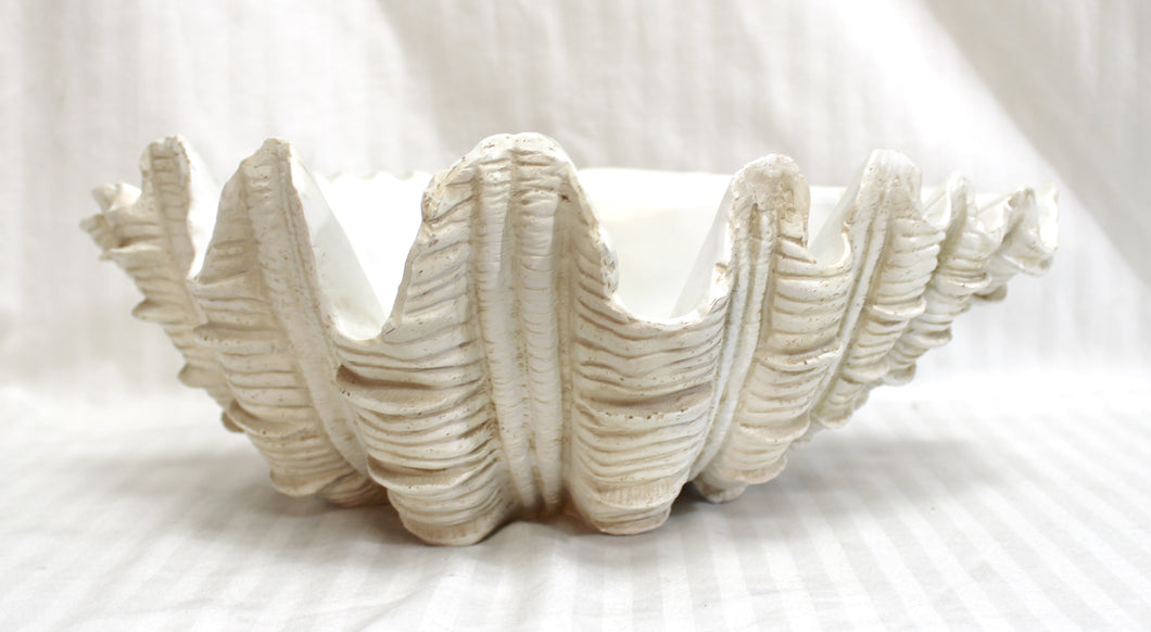 Large Decorative Resin Clam Shell Bowl 14