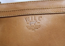 Load image into Gallery viewer, Will Leather Goods (Oregon) - Leather Zippered Wristlet Pouch