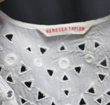 Load image into Gallery viewer, Rebecca Taylor - Lightweight 1/2 Balloon Sleeve Mirrored Eyelet Detailed Flowy Top - Size M