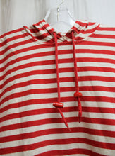 Load image into Gallery viewer, Vintage - LizSport - Red Horizontal Stripe Hooded 3/4th Sleeve Top - Size M