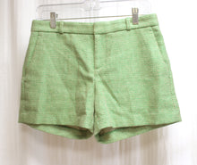 Load image into Gallery viewer, Banana Republic - Linen Blend Green &amp; Natural Check Short&#39;s - Size 2 PETITE