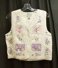 Load image into Gallery viewer, Vintage - Tantrums - Adorable Cotton/Linen Patchwork Embroidered &amp; Applique Floral Vest - Size Petite Small