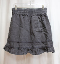 Load image into Gallery viewer, Athleta - &quot;Poolside&quot; Linen, Elastic Waist, Ruffle Hem Short Skirt w/ Pockets - Size 6