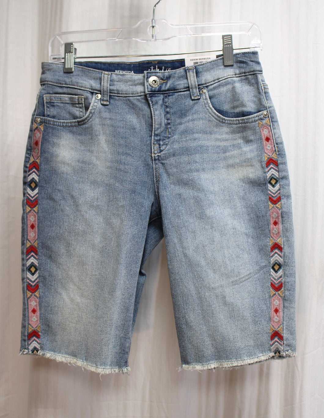 Style & Co. - Denim Bermuda w/ Embroidered Side Seams Shorts - Size 2 Petite (w/ Tags)