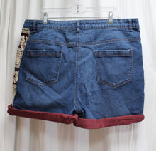 Load image into Gallery viewer, Joe Browns (UK) Denim Shorts w/ Contrast Cuff Hem &amp; Tapestry Patches - Size 12 (See Measurements 40&quot; Waist)