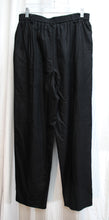 Load image into Gallery viewer, Vintage 80&#39;s - Lizsport - 100% Silk Black Pleat Waist Pants - Size 12