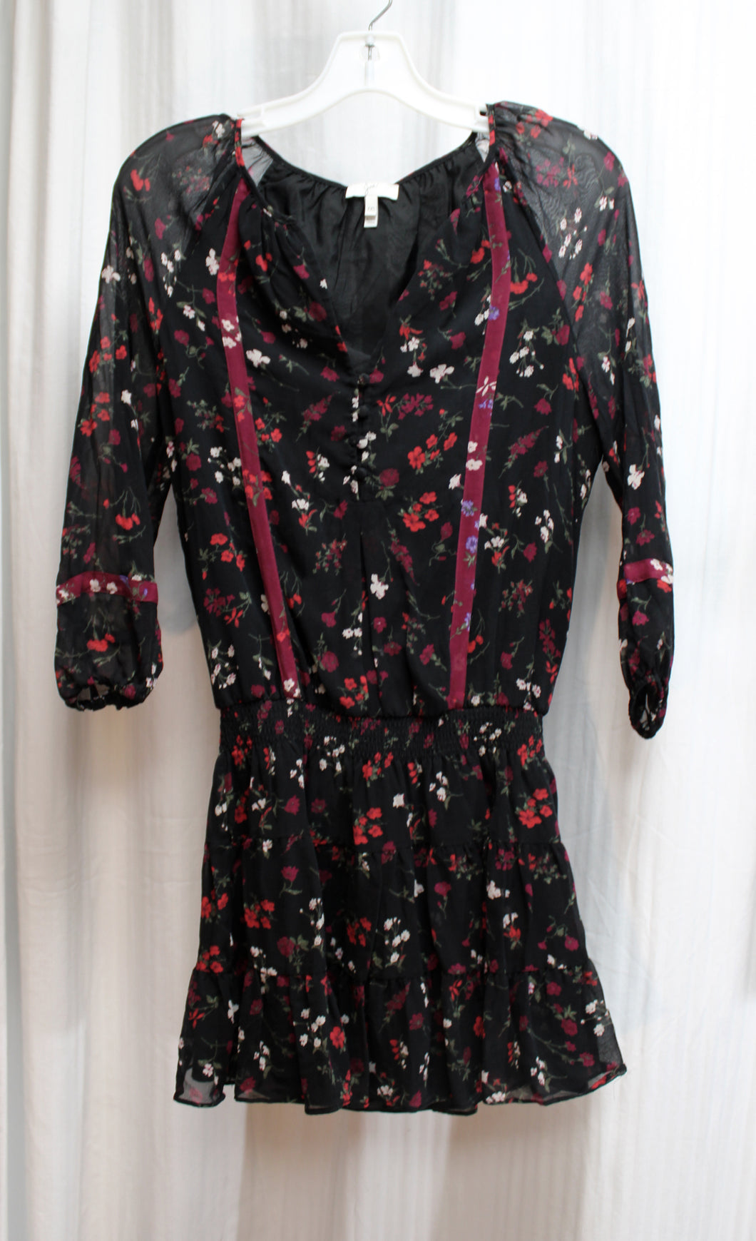 Joie - Black Sheer Over Lining, 3/4th Sleeve Black Floral Elastic Waist Mini Dress - Size XXS