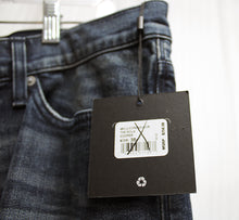 Load image into Gallery viewer, Men&#39;s - Joe&#39;s Jeans - &quot;The Roux Vintage Straight&quot; Cooper Kinetic Jeans - Size 38 (w/ TAGS)