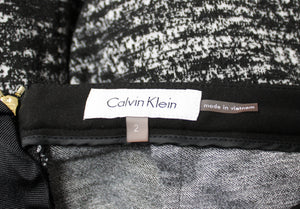 Calvin Klein - Black & white Abstract Print Skirt - Size 2