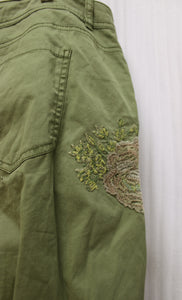 Sundance - Lightweight Green Khaki Embroidered Pants - Size 16