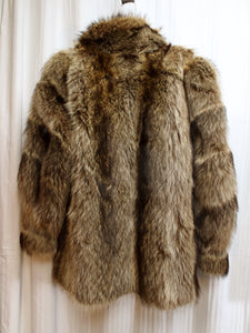 Vintage - Brown Raccoon Coat - Size M (approx) See Measurements 16" Shoulders