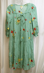 Fig and Flower - Green 3/4th Sleeve Tiered Flowy Dress w/ Floral Embroidery - Size M