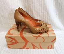 Load image into Gallery viewer, Via Spiga - Brown/Camel Open Toe Caged Pump - Size: Euro: 37.5 -US 7 US